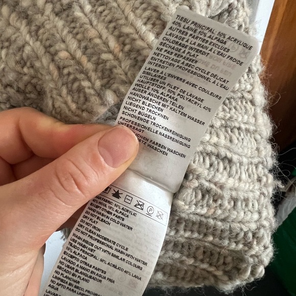 ba&sh
Timon Balloon Sleeve Sweater, size XS - Picture 5 of 6